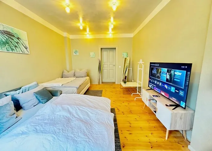 In Attraktiver Und Zentraler Lage * Berlin